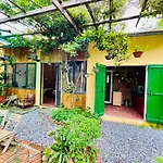 Elephant House - Đường Lâm Homestay